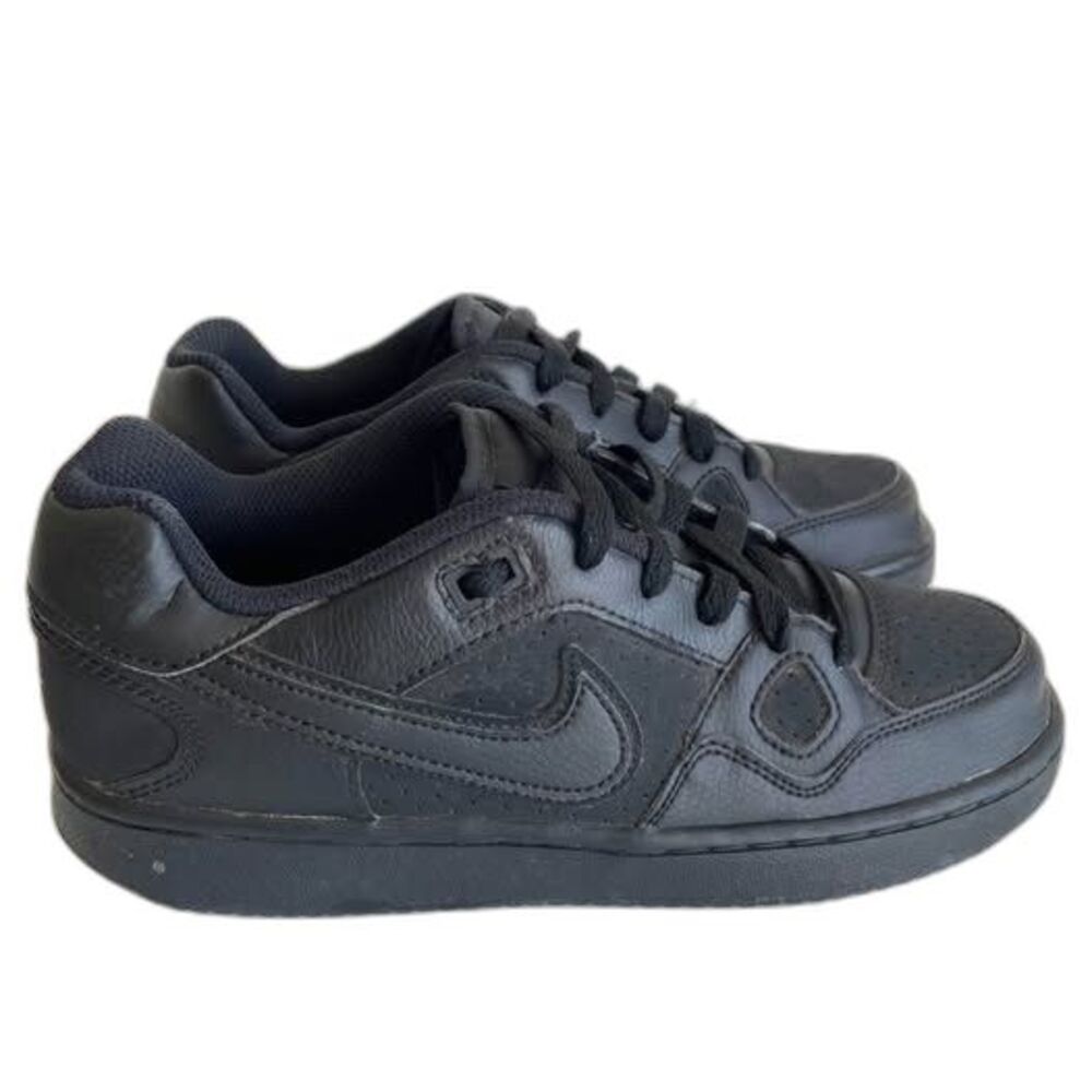 Nike Son of Force Low GS "Triple Black" colorway kids 6Y